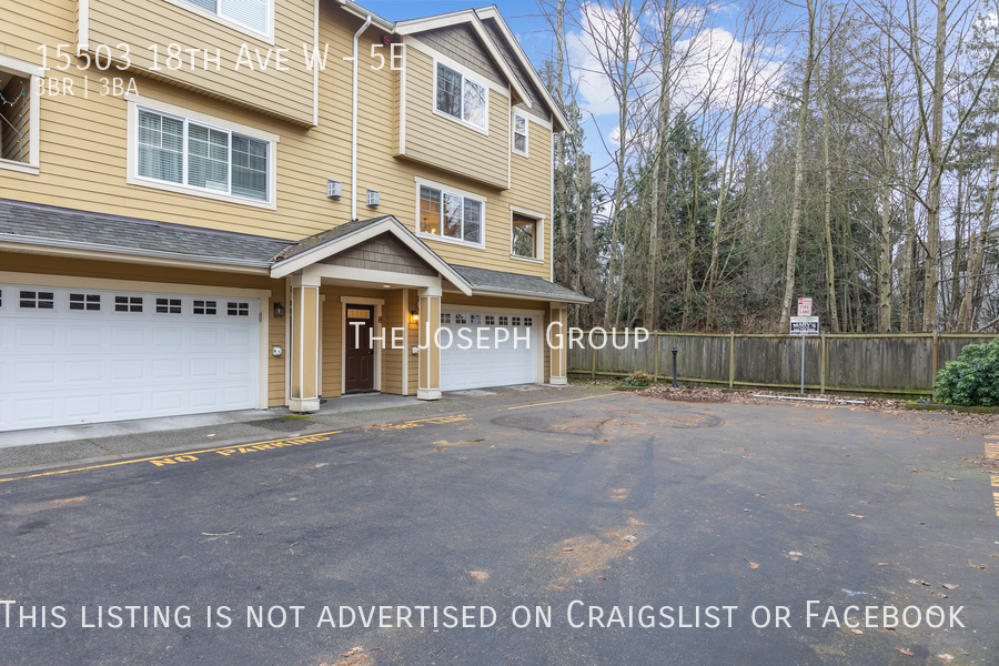 Primary Photo - Spacious 3 bed townhome in Lynnwood