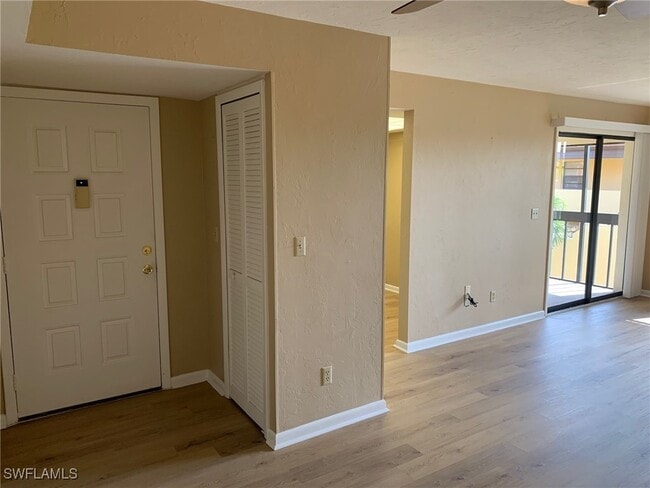 Building Photo - 6142 Whiskey Creek Dr