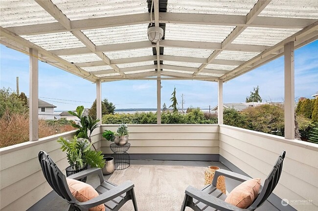 Building Photo - Amazing Richmond Beach Retreat 2bd 2ba