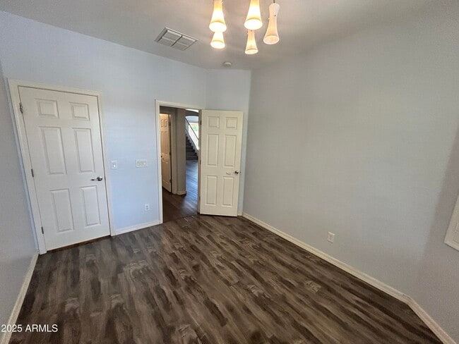 Building Photo - 4338 W Heyerdahl Dr