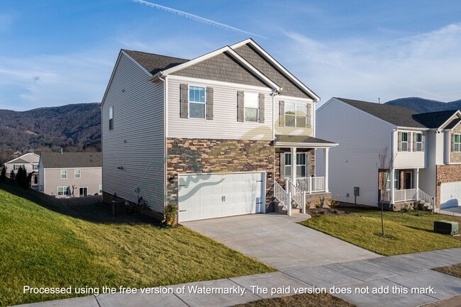 Photo - 96 Farmwood Ln House