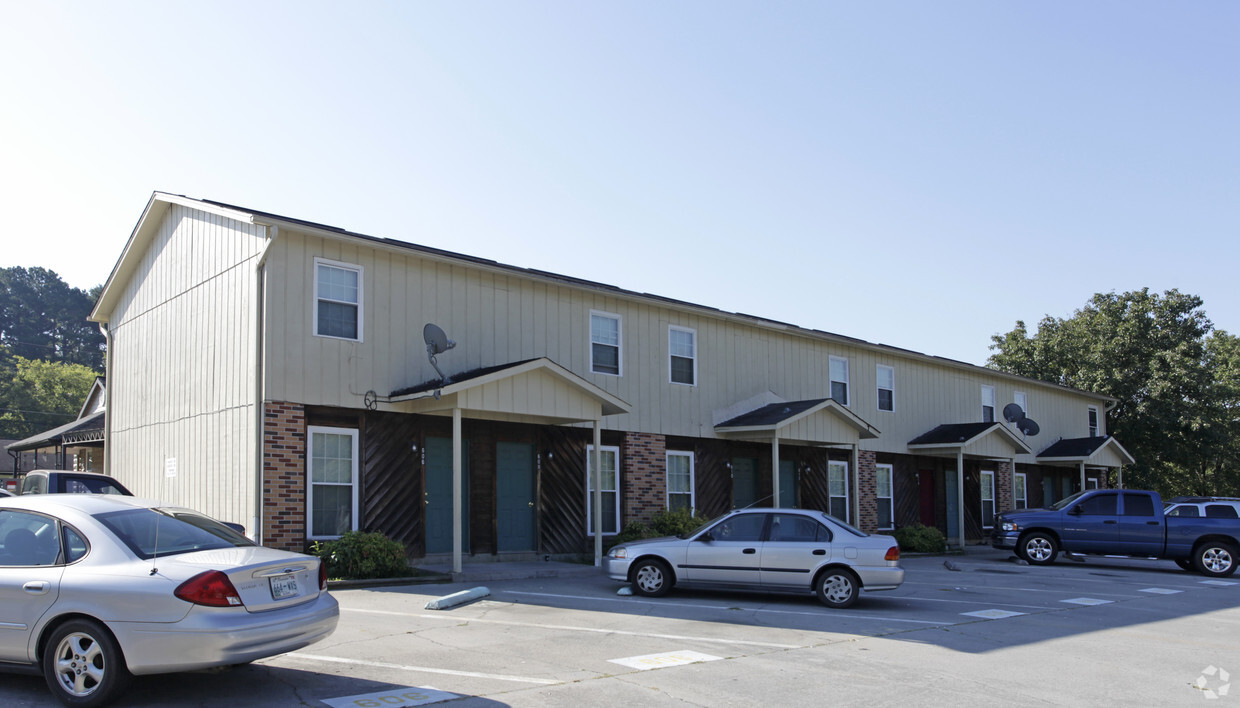 Primary Photo - West Side Apartments