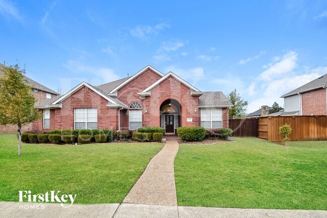 Foto del edificio - 3921 Cloudcrest Dr