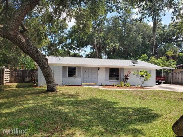Foto principal - 3 br, 2 bath House - 2504 51st Avenue Ter W