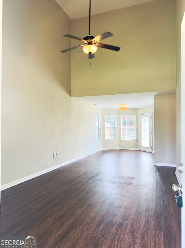 Building Photo - 138 Hamilton Dr