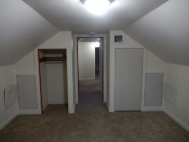 Foto del edificio - 1921 Farmhouse