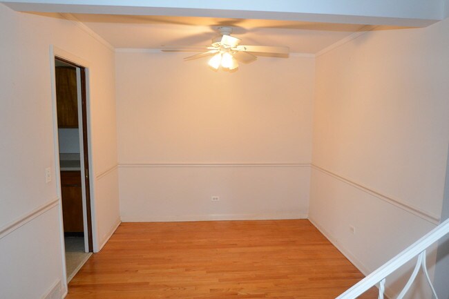 Building Photo - 560 Ivy Ct