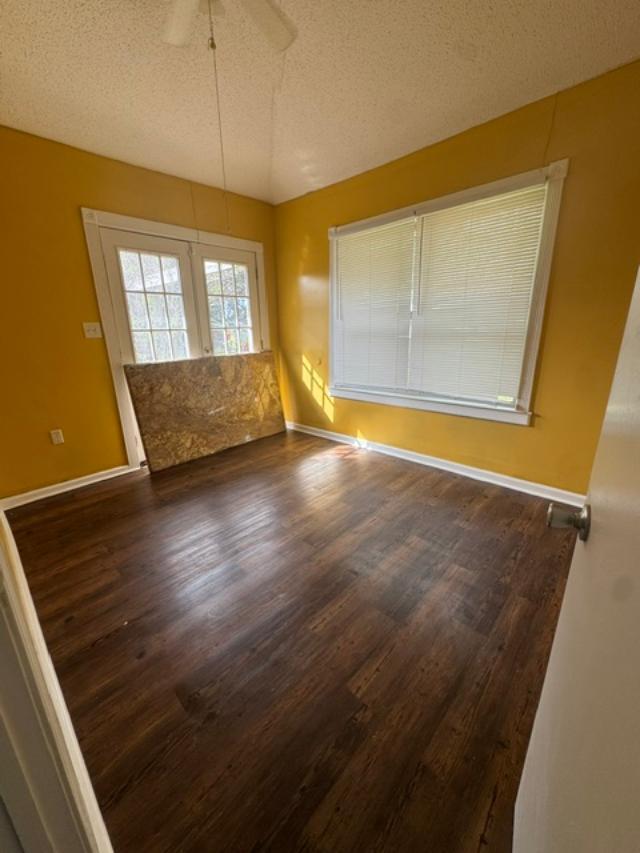 Foto del edificio - 1604 St Jude Ave