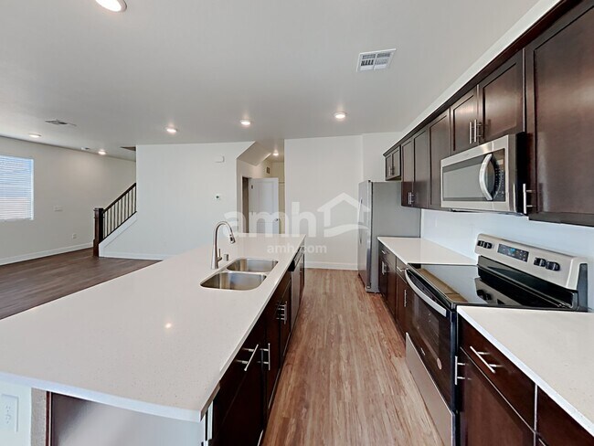 Building Photo - 727 Sienna Rising Drive