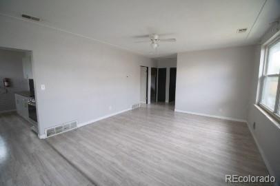 Foto del edificio - 1100 W 43rd Ave