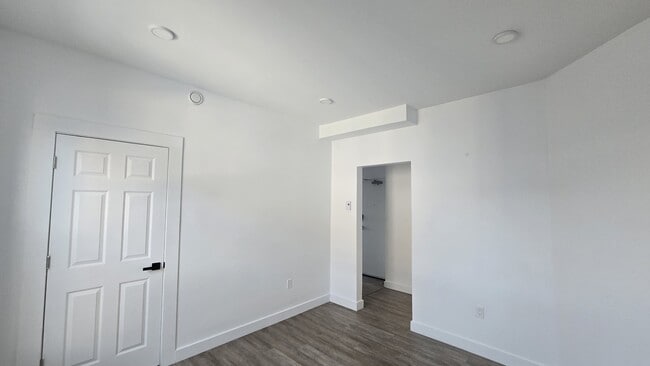 Building Photo - 87 Weldon St