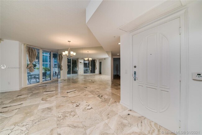 Foto del edificio - 3370 Hidden Bay Dr