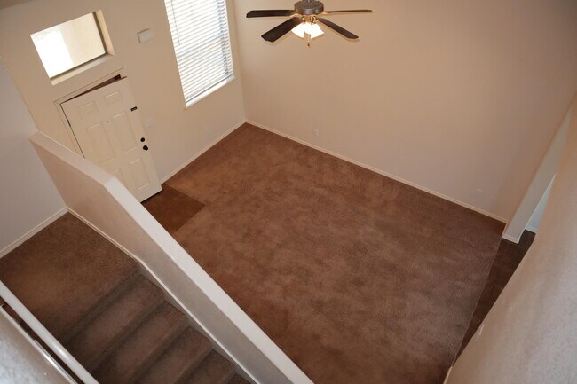 Foto del edificio - 5036 Copper Ranch Ave