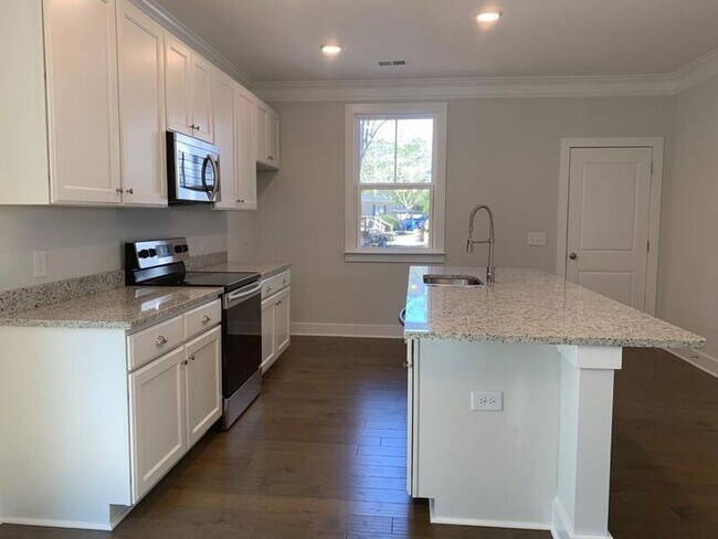 Foto del edificio - 1053 Rosa Green Rd