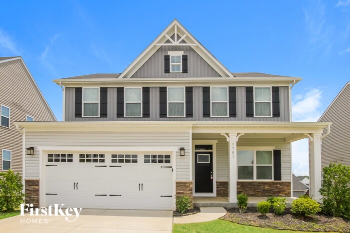 Foto principal - 1701 Speartip Ln