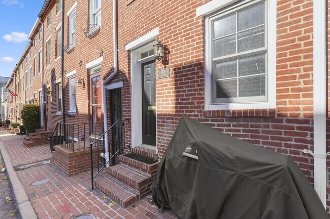 Foto del edificio - 24 E Hamburg St