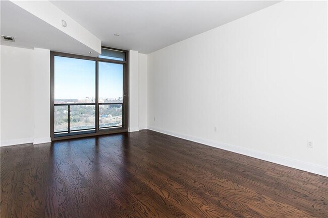 Foto del edificio - 270 17th St NW