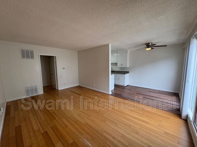 Building Photo - 2700 W El Segundo Blvd