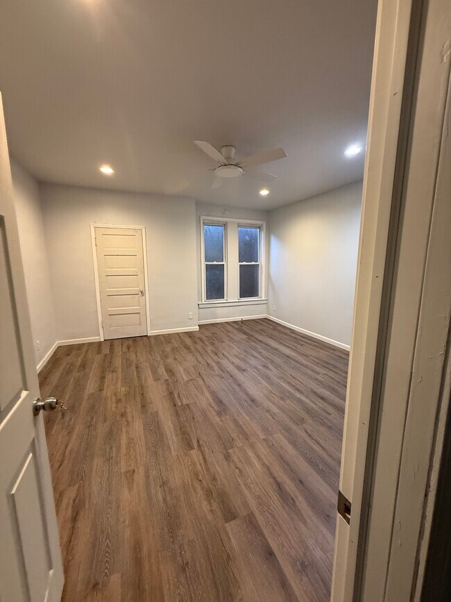 Foto del edificio - 250 High St