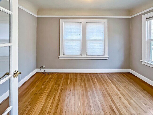 Foto del edificio - Charming Ravenna Home with Bonus Office, Basement & Fenced Yard