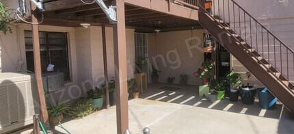 Building Photo - 522 Metcalfe Rd