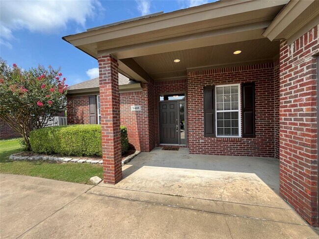 Foto del edificio - 9408 Crofton Ct