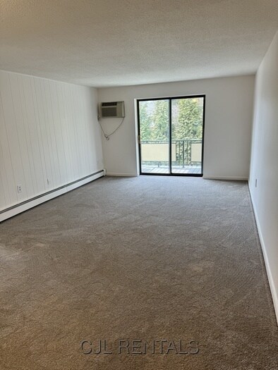 Foto del edificio - 71 Montvale Ave