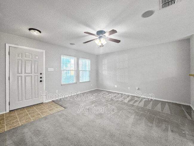 Foto del edificio - 128 Gatewood Bay