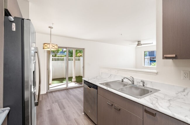 Building Photo - Unfurnished Modern 2 Bed/2 Bath - The Flats at Kamalani with Fenced in Yard