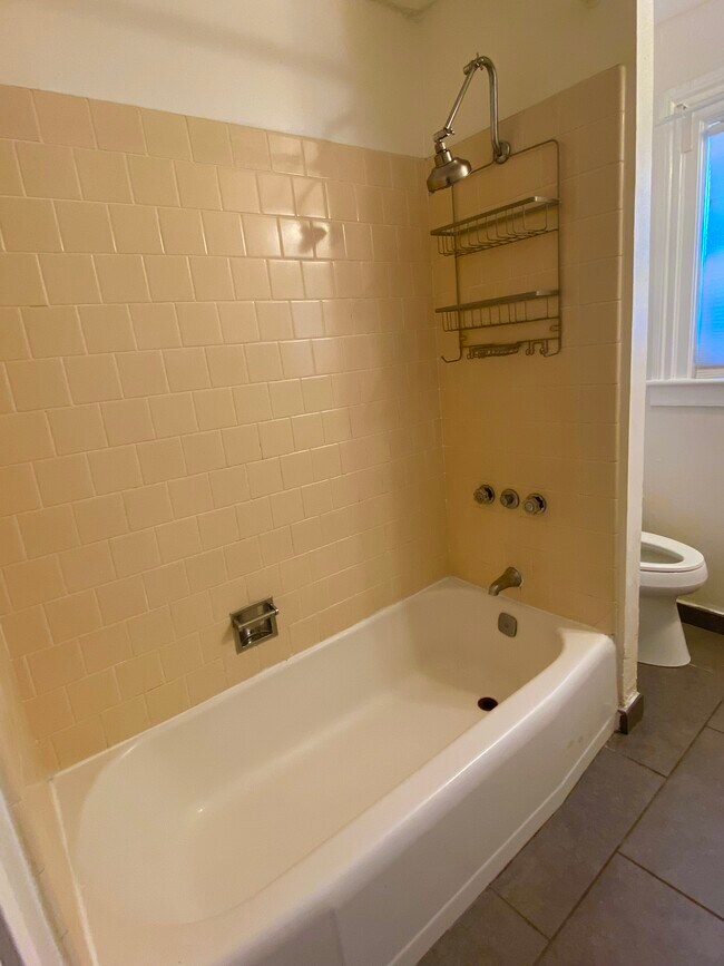 BAthroom - 2635 Fulton St