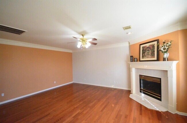 Foto del edificio - 4319 Greystone Way