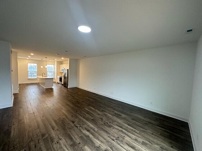 Foto del edificio - 7117 Leire Ln