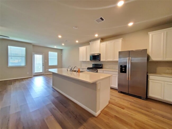 Building Photo - 1526 Beach Oak Dr