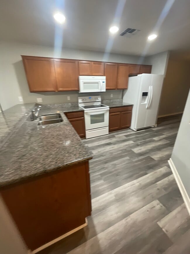 Foto del edificio - 2180 E Cochise Ave