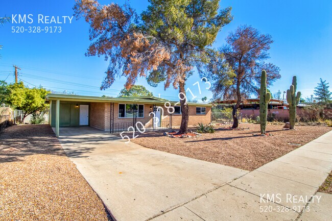 Foto del edificio - 3 Bedroom 2 Bath- 2811 S Lands End- OWNER/...