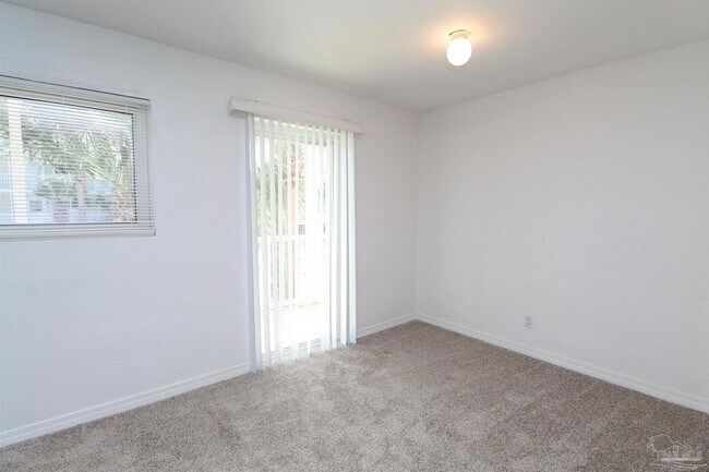 Foto del edificio - 710 Scenic Hwy