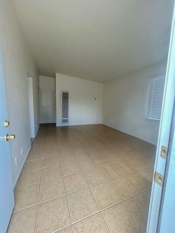 Photo - 1943 S Reservoir St Apartment