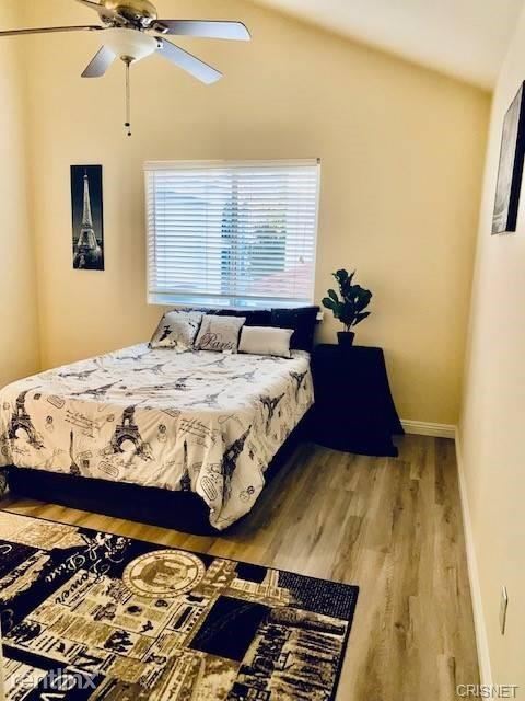 Foto del edificio - 4 br, 3.5 bath Townhome - 18336 Keswick St