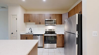 Interior Photo - Signal Hill Apartment Homes