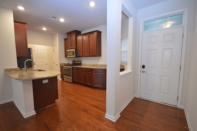 Building Photo - 542 Smallwood Drive, Durham, NC - Bev Robe...