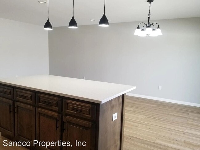 Building Photo - 3 br, 2 bath House - 87 Grant Drive, Unit "A"