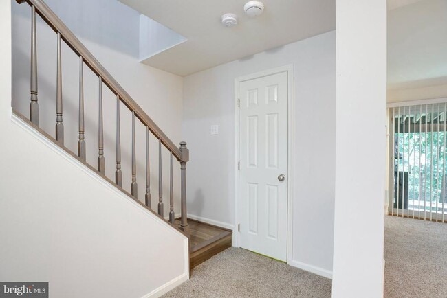 Building Photo - 3105 Sutherland Hill Ct