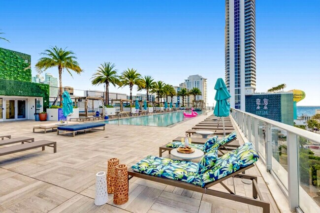 Foto del edificio - 4010 S Ocean Dr