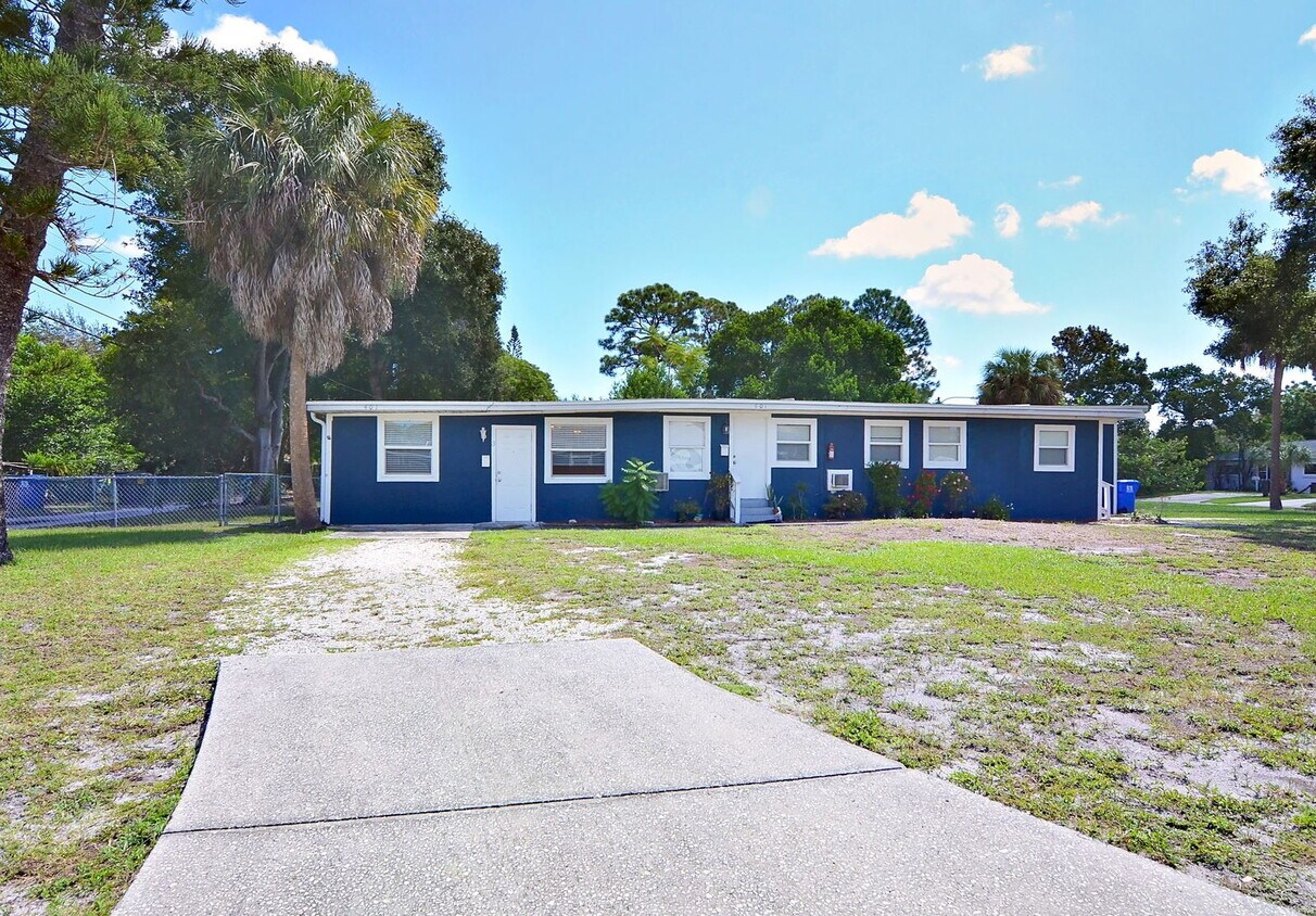 Primary Photo - 401 69th St N