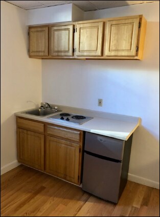 Building Photo - 408 Beacon St
