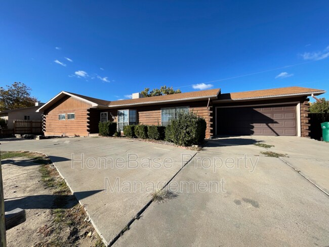Foto del edificio - 2600 Cliffside Dr