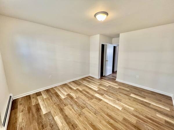 Foto del edificio - 383 12th Ave