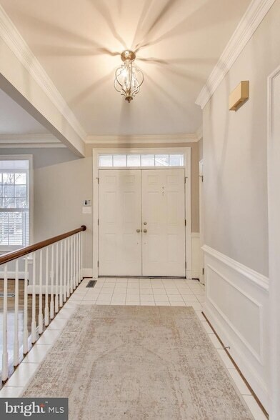Foto del edificio - 8017 Rising Ridge Rd