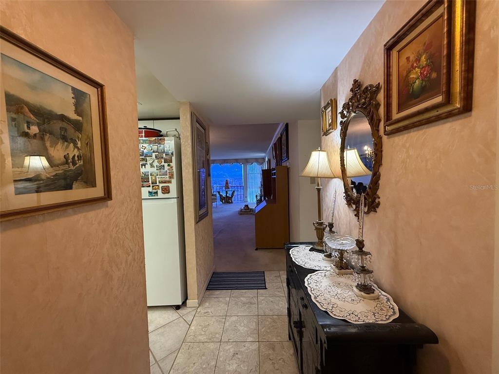 Foto principal - 7400 Sun Island Dr S