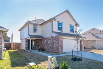 Building Photo - 24503 Amaldi Ct